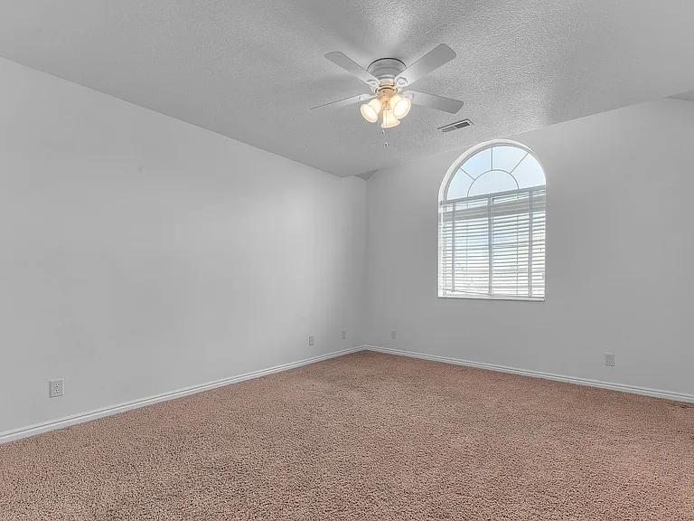 840 S East Mountain Cir — Photo 20