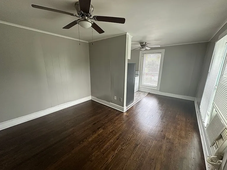 1114 S Aspen St — Photo 10