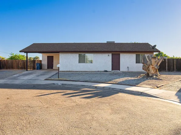 424 S 45th Way, Yuma, AZ 85364