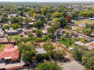 1112 Landon Ln SW, Albuquerque, NM 87105