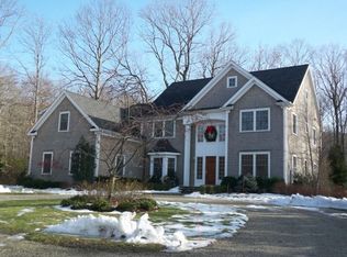 86 Mountain Rd, Redding, CT 06896