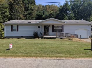 50 Michaelis Rd, Marietta, OH 45750