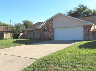 2316 Hackberry St, Mission, TX 78574