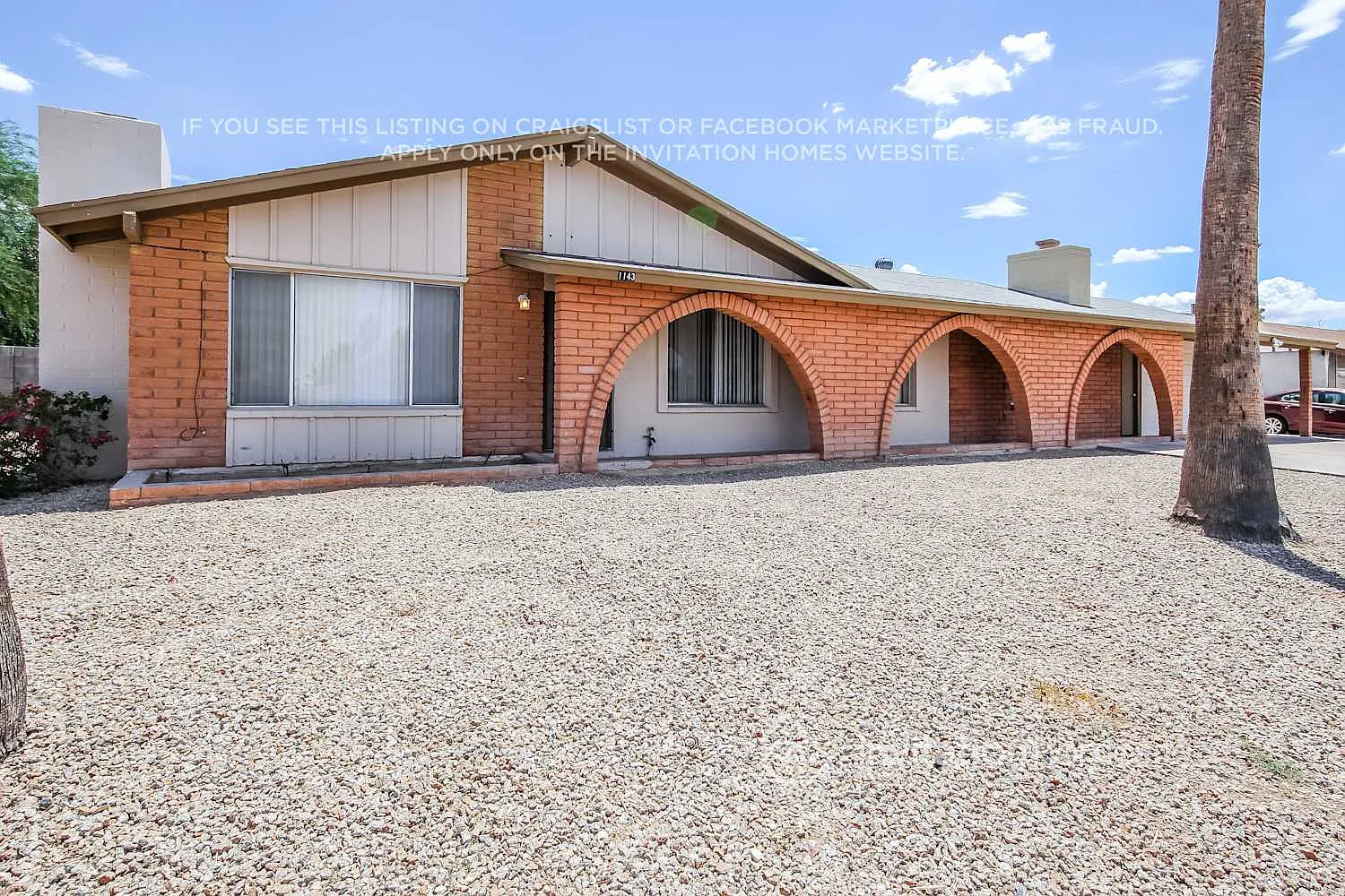 1143 E Caldwell St Phoenix, AZ 85042 — Photo 2