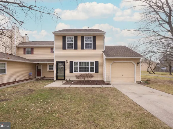 7 Plymouth Ct, Bordentown, NJ 08505