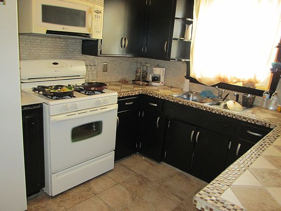 2nd image of 1005 7th St S