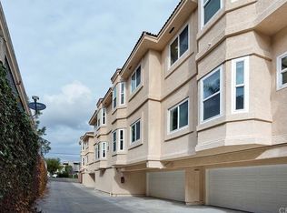 377 Avocado St APT B, Costa Mesa, CA 92627