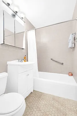Sold by Compass | media 5