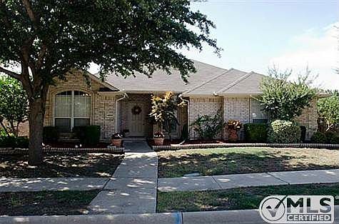 1st image of 4800 Spanishmoss Dr