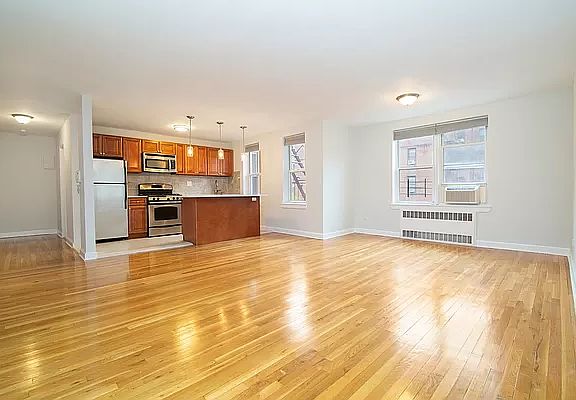 2nd image of 67-11 Yellowstone Blvd #4B