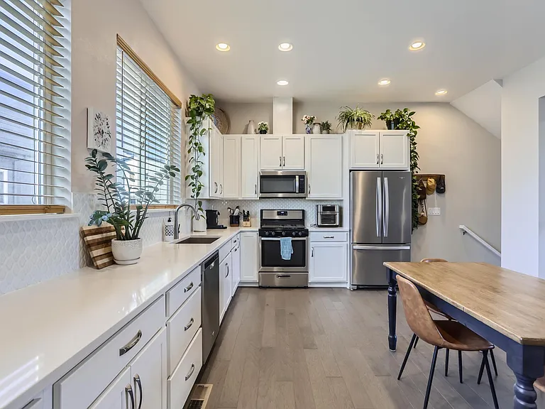 4225 Yarrow St — Photo 10