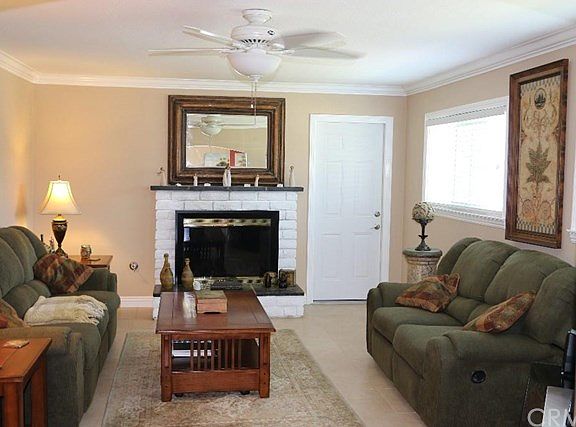 5th image of 422 S Danbrook Dr