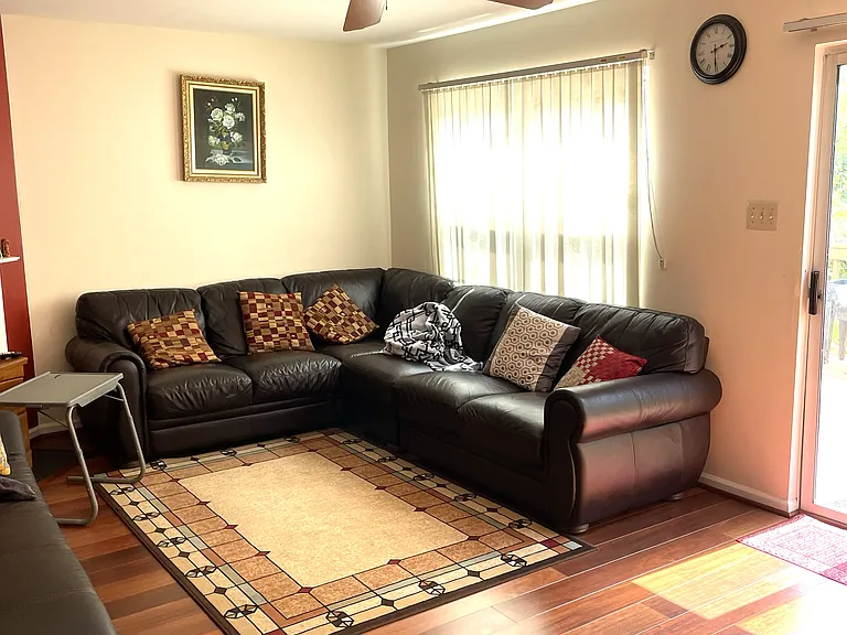 141 Hemlock Dr — Photo 3