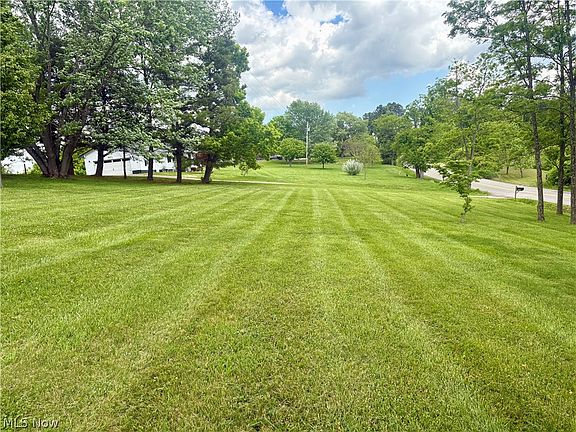 2nd image of 1266 Warren Chapel Rd