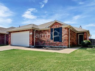 530 Pinto Ln, Forney, TX 75126