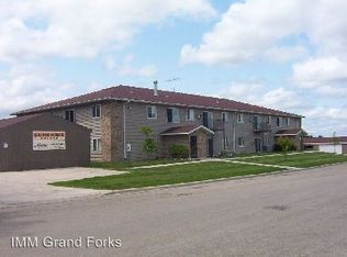 550 1st St APT 105, Audubon, MN 56511