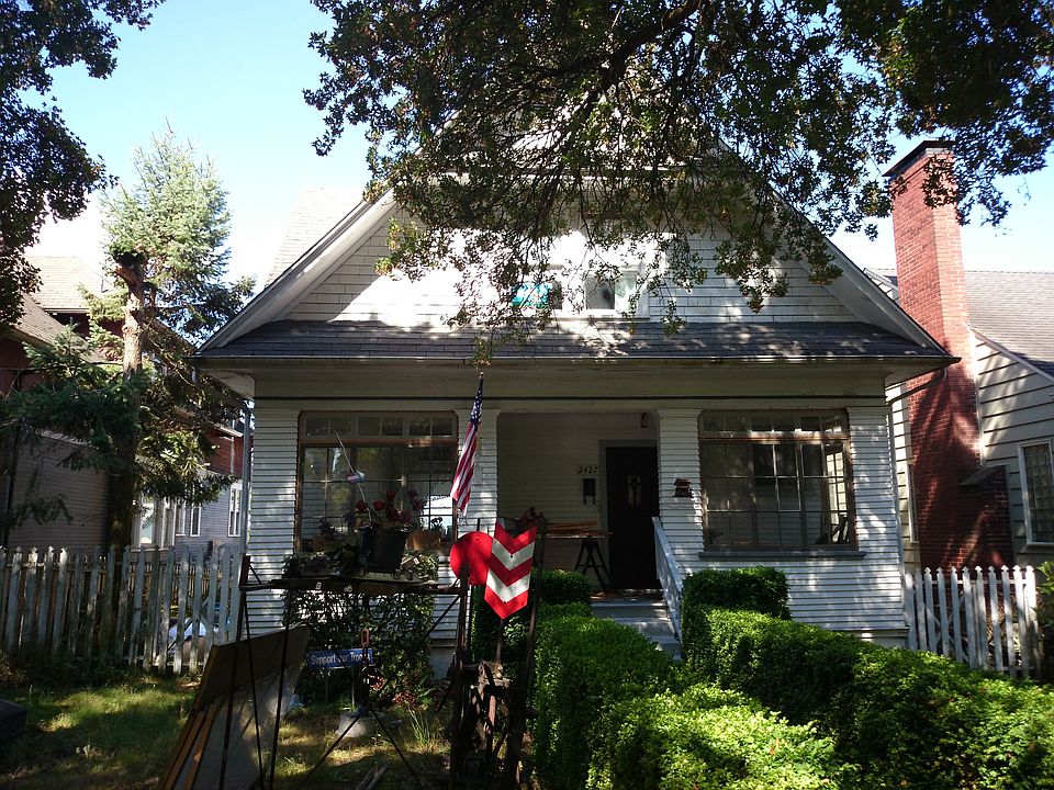 2nd image of 2427 8th Ave W