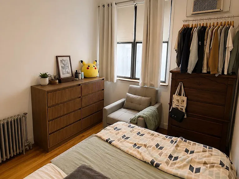 53 Withers St #1R — Photo 2