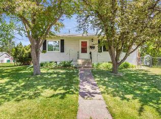 212 99th Ave W, Duluth, MN 55808