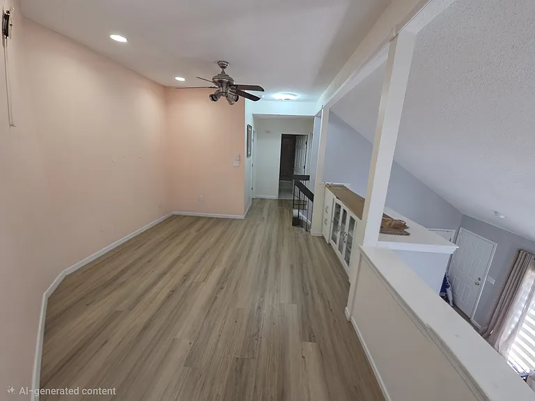 Upstairs Loft - 2