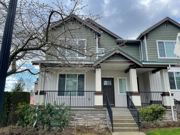 575 NW Lost Springs Ter Unit 104, Portland, OR 97229