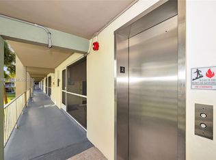 250 Layne Blvd APT 205, Hallandale, FL 33009