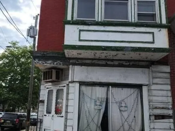 450 S 62nd St, Philadelphia, PA 19143