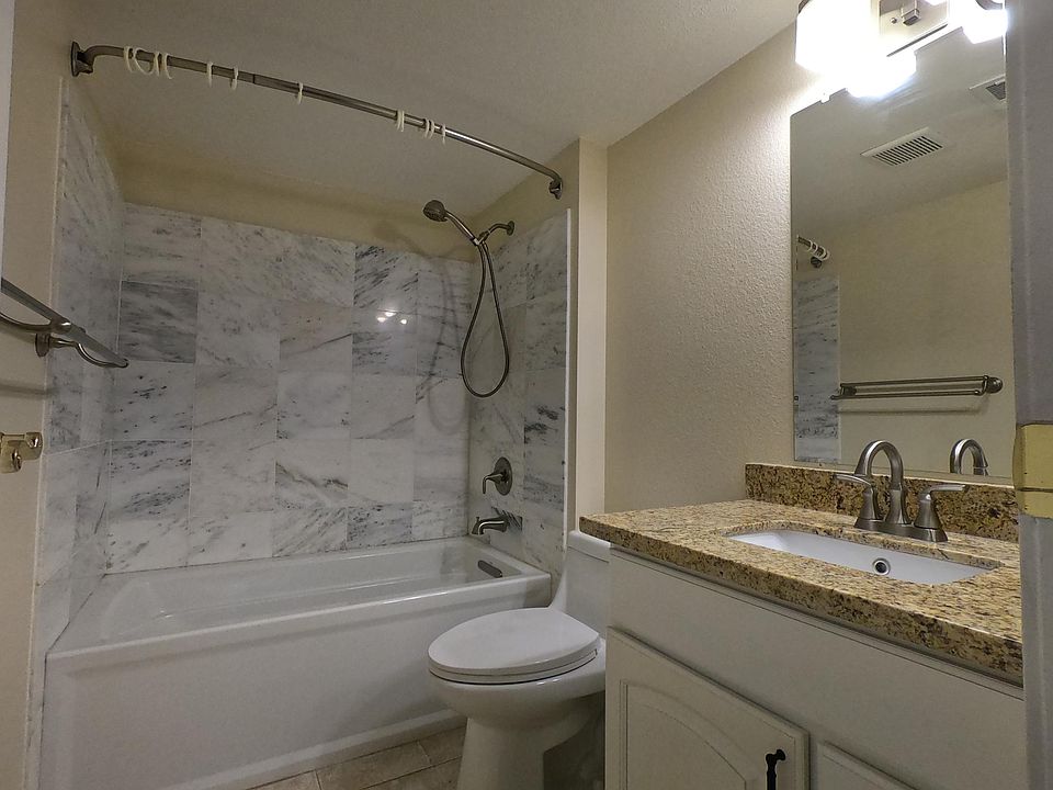 Downstairs master suite