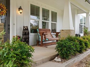 101 Camelot St, Glen Rose, TX 76043