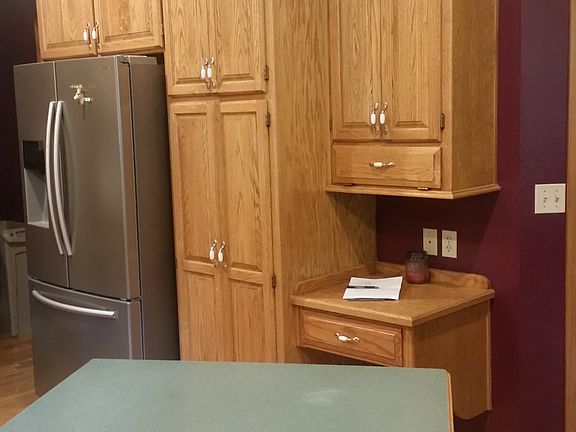 5th image of 1301 NE Country Lane Cir