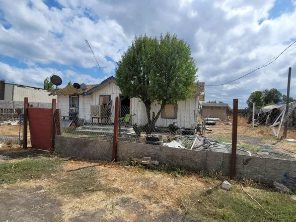 7937 Carmellia Ave, Dos Palos, CA 93620