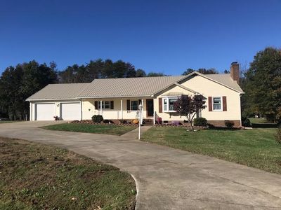 100 Windsor Trl, Danville, VA, 24541