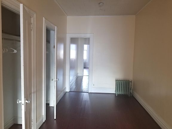 3rd image of 1920 Palmetto St #2
