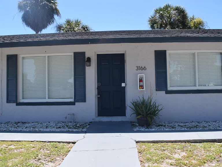 3166 Melaleuca Rd — Photo 3