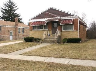 9933 Sunnyside Ave, Schiller Park, IL