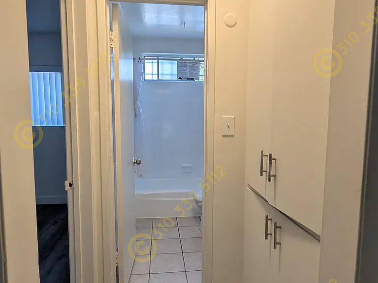 3658 Dunn Dr — Photo 10