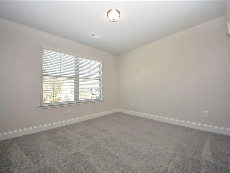232 Hellen Valley Dr — Photo 39