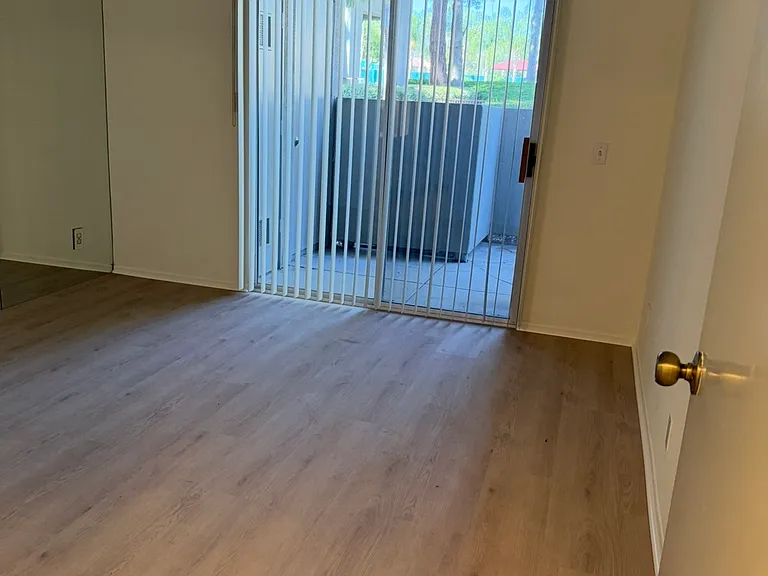 2800 Keller Dr #306 — Photo 7