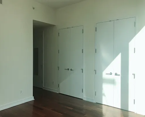 Rented by Victory Park Realty | media 12