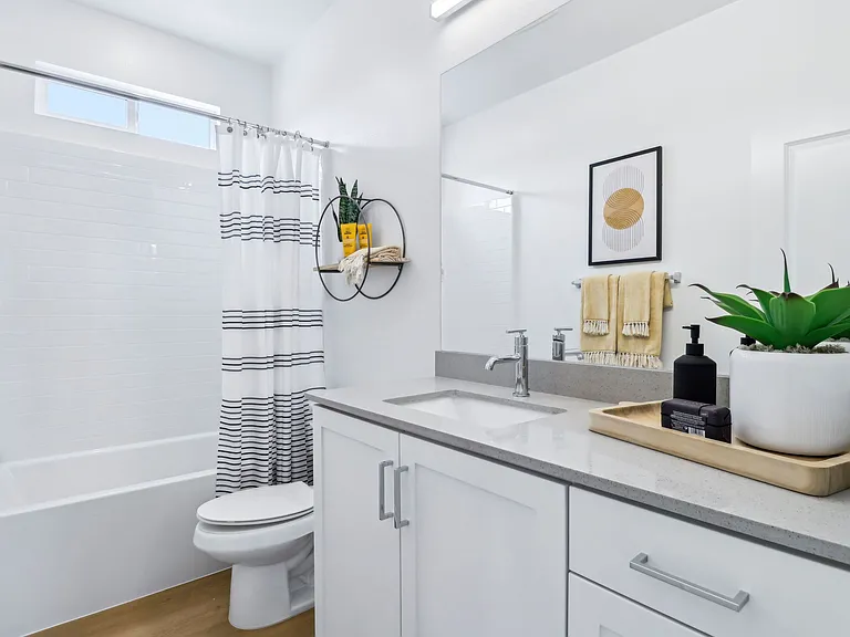 Axis at Millenia Townhomes — Photo 16
