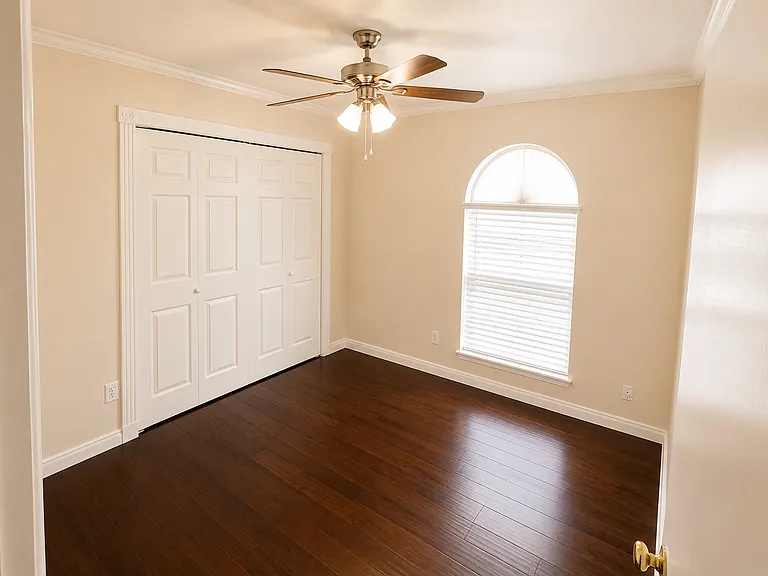 17607 Glenpatti Dr — Photo 19