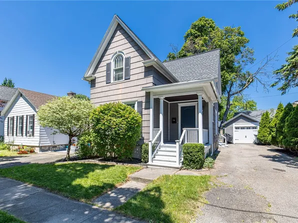 12 Whitmore St, Rochester, NY 14620