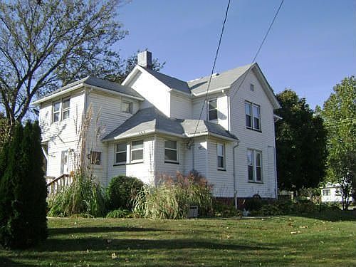 1st image of 510 E Main St
