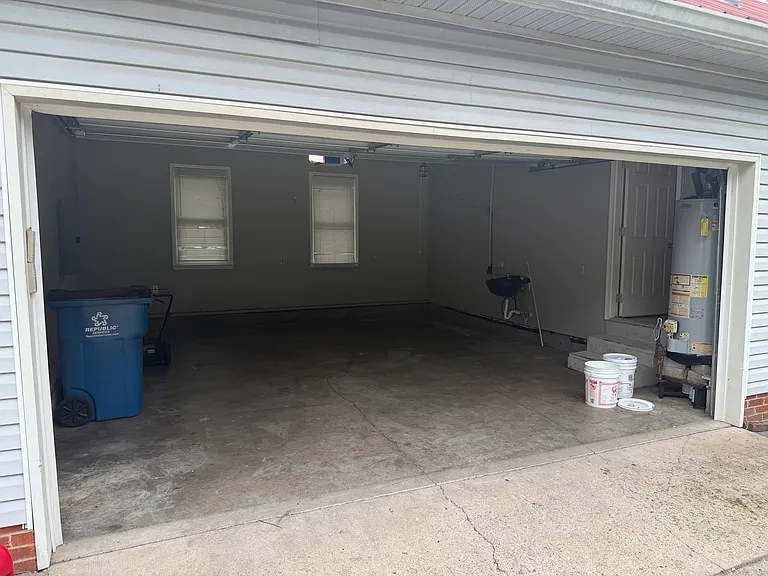 222 Daly Dr — Photo 16