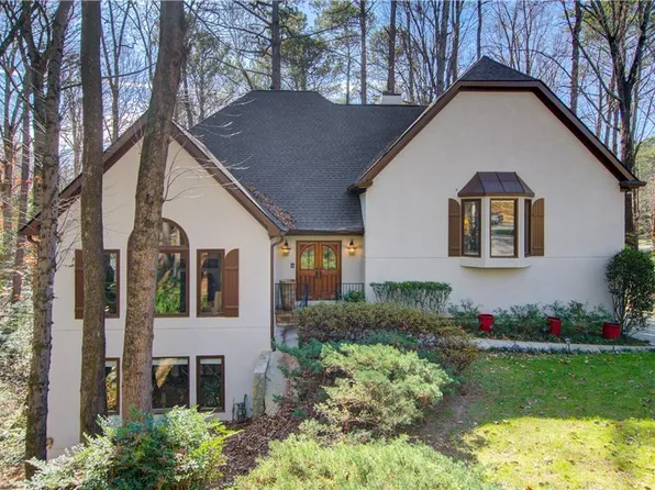 620 Allen Ct NW, Atlanta, GA 30327