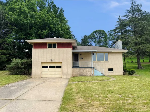 131 Monica Dr, Greensburg, PA 15601