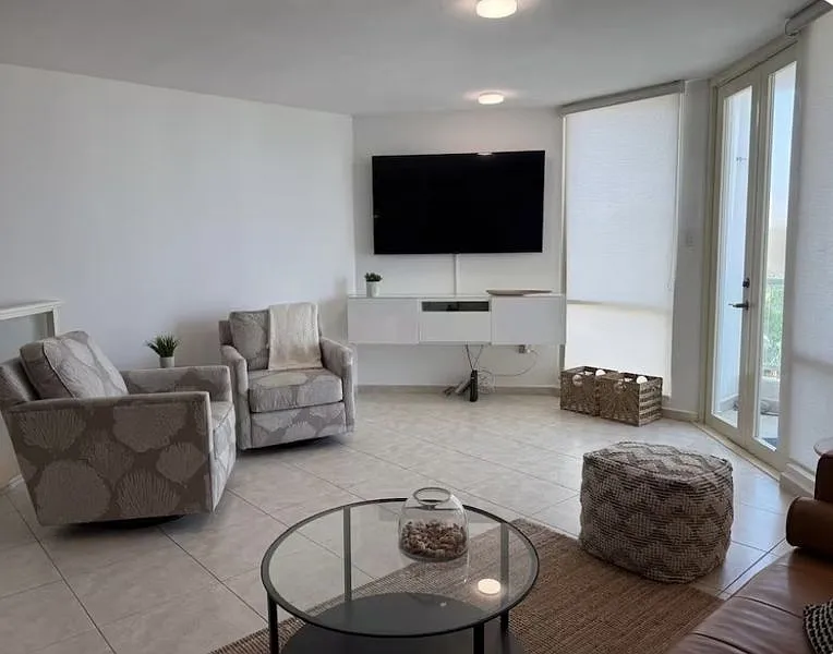 2 bed, 2.5 bath, 1500 sqft, $3,000 — Photo 4