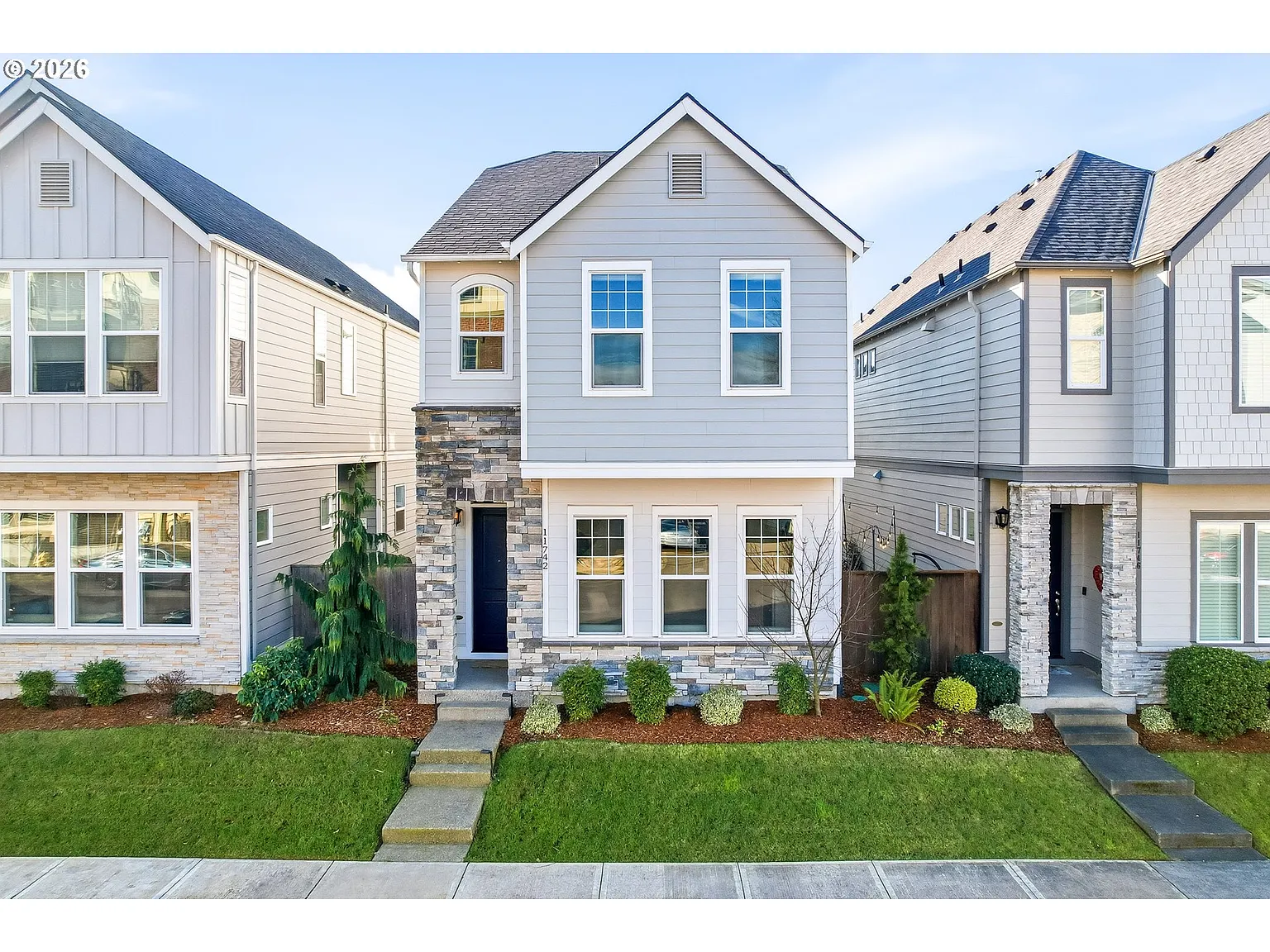 11742 SW Valencia Ln photo 1