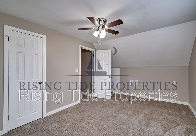408 Margaret Dr — Photo 21