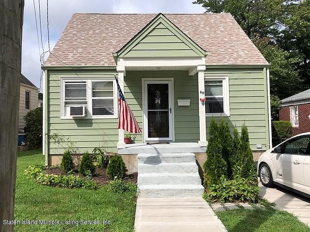 1st image of 60 Clermont Pl